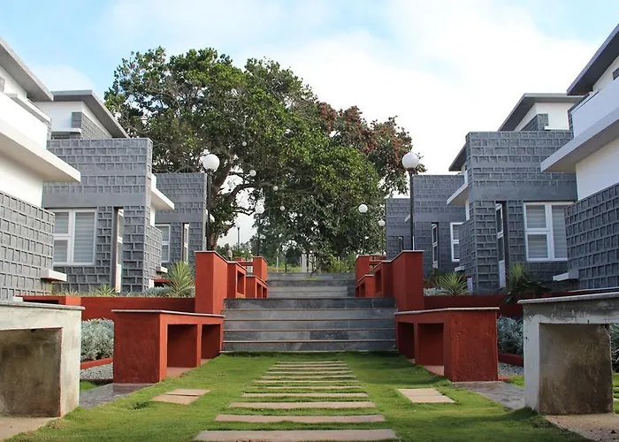 Leisure Vacations Cloud9 Resort,Yelagiri