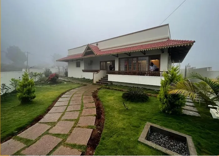 Nandha Illam- The Courtyard Heritage Homestay Yelagiri HillsVilla
